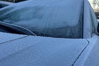 Jak si v zimě zničit auto: Pozor na tyto časté chyby při odmrazování auta - Garáž.cz